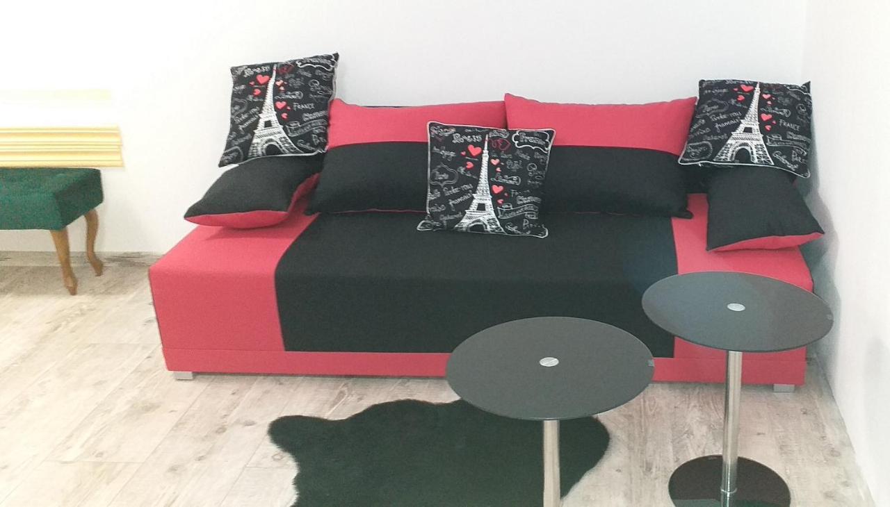 Apartament centrum Sienkiewicza WIEŻA EIFFLA PROMENADA -KLIMATYZACJA- Kielce Zewnętrze zdjęcie